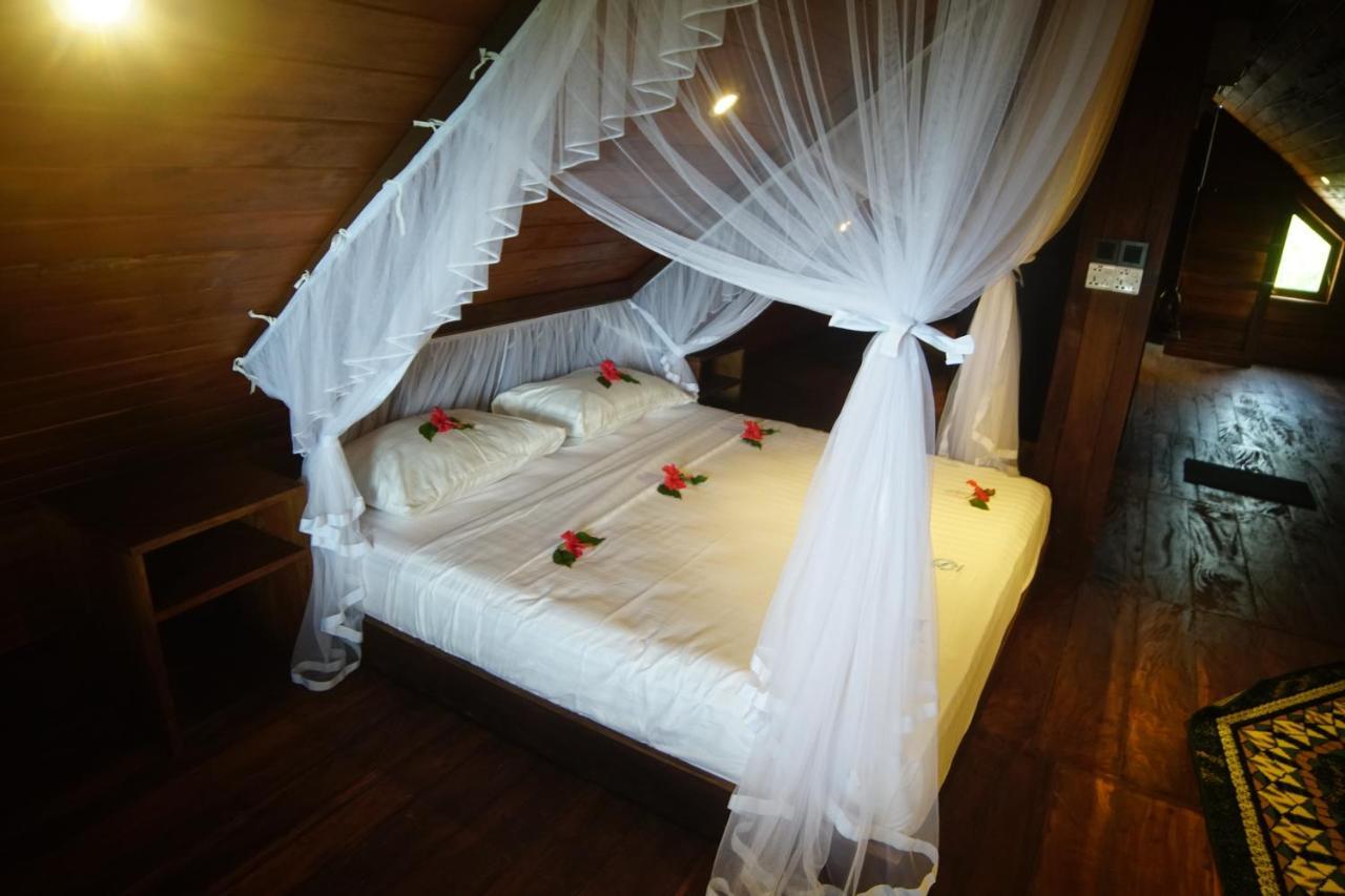 Turtle Bay Beach Resort Mirissa Eksteriør billede